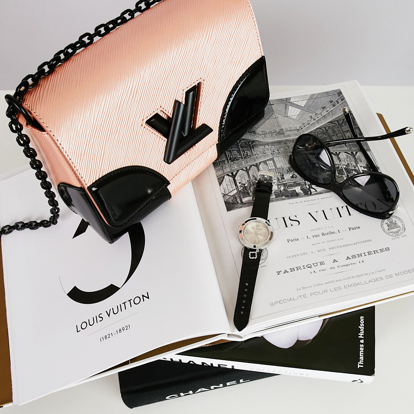 Louis Vuitton Pink Epi Twist | YoogisCloset.com